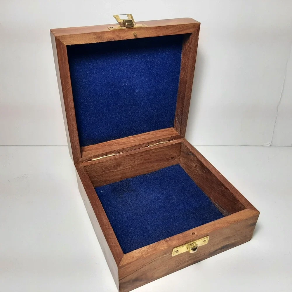 Nautical Wood Hinged Inlaid Brass Anchor Trinket Box Ocean Beach 4.75 x 4.75
